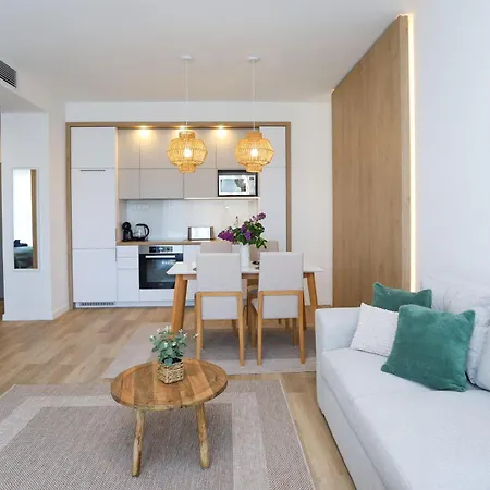 דירה Platan With Lakeview *