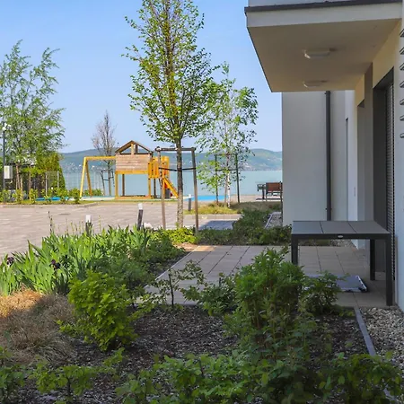 Apartment Platan With Lakeview *