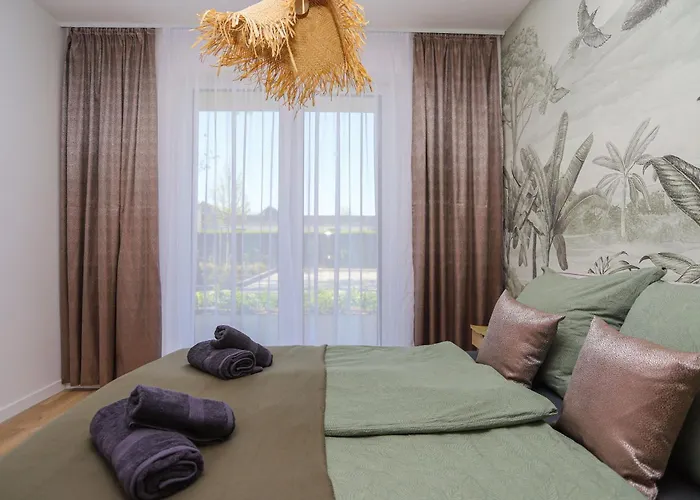 Platan With Lakeview Balatonboglár