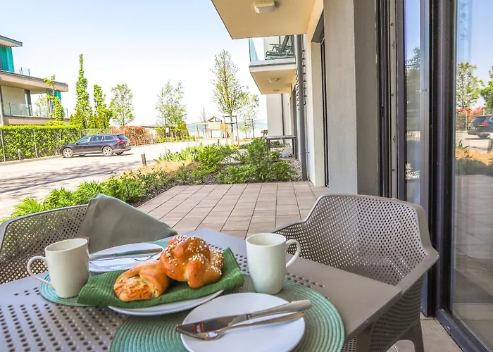 דירה Platan With Lakeview *